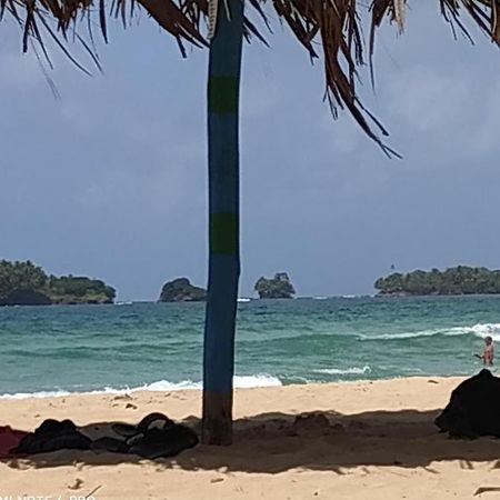 La Luciernaga Big Creek Bed & Breakfast Bocas del Toro Exterior photo