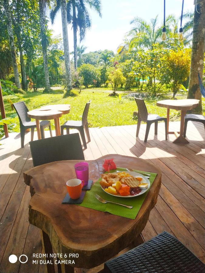 La Luciernaga Big Creek Bed & Breakfast Bocas del Toro Exterior photo